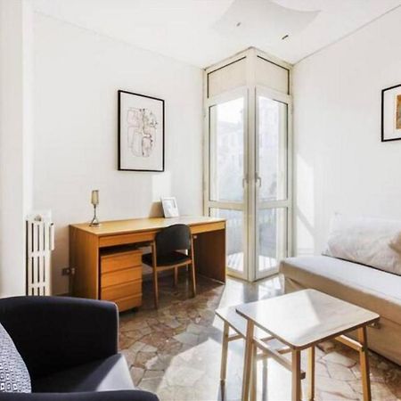 Porta Romana Comfortable Flat Con Balcone Milan Exterior photo
