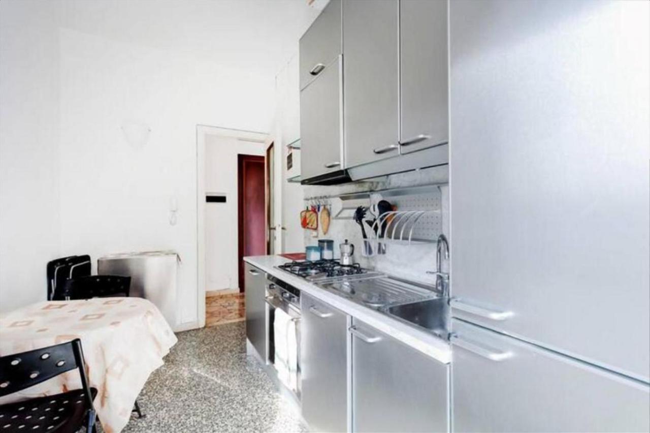 Porta Romana Comfortable Flat Con Balcone Milan Exterior photo