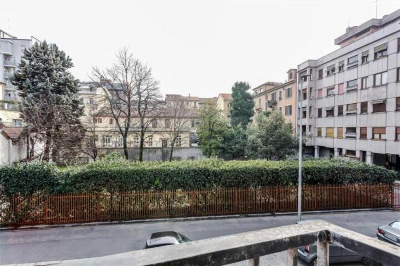 Porta Romana Comfortable Flat Con Balcone Milan Exterior photo